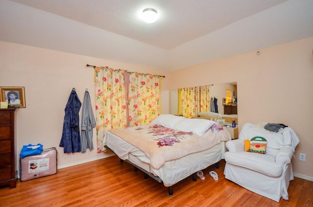 6039 Lark Haven Lane, Houston, TX 77085