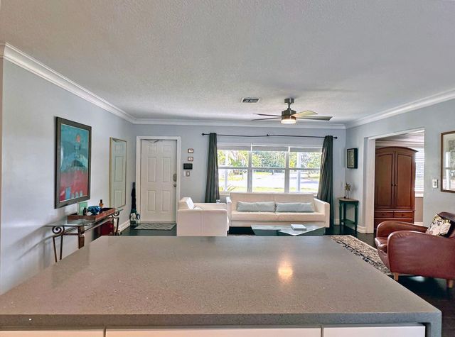 525 NE 27th Street, Wilton Manors, FL 33334