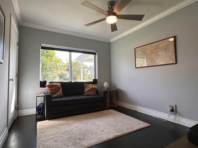 525 NE 27th Street, Wilton Manors, FL 33334