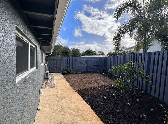 525 NE 27th Street, Wilton Manors, FL 33334
