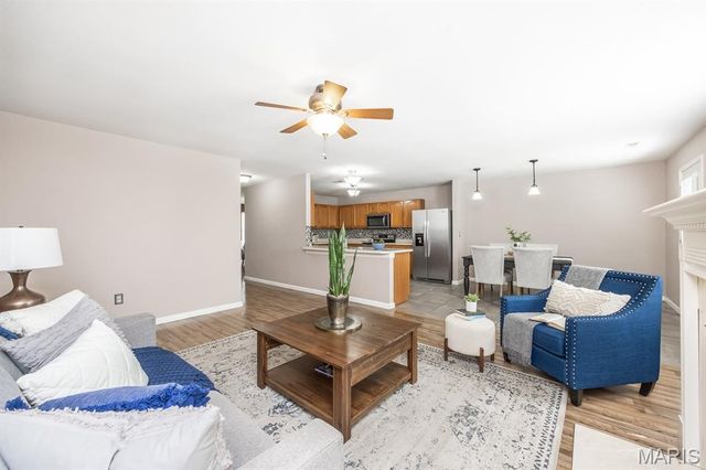 641 Fallen Timber Lane, Mascoutah, IL 62258