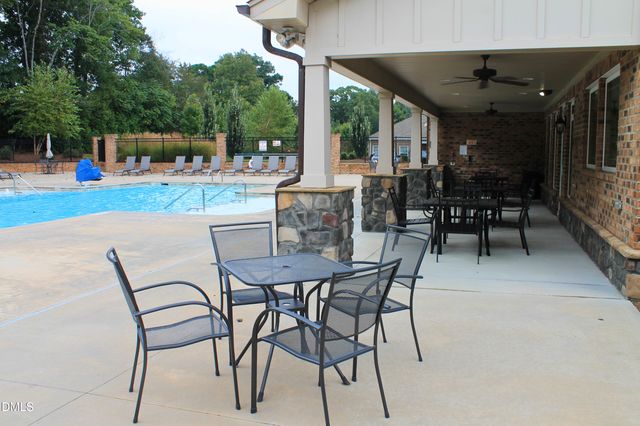 1227 Talisker Way 43, Burlington, NC 27215