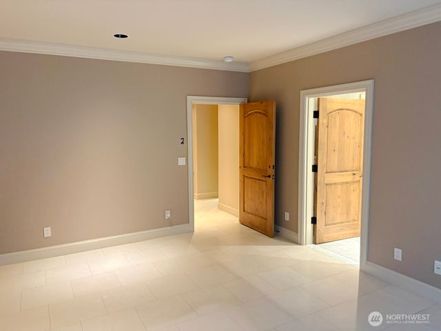 3307 NE 7th Street, Renton, WA 98056