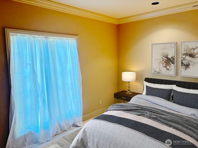 3307 NE 7th Street, Renton, WA 98056
