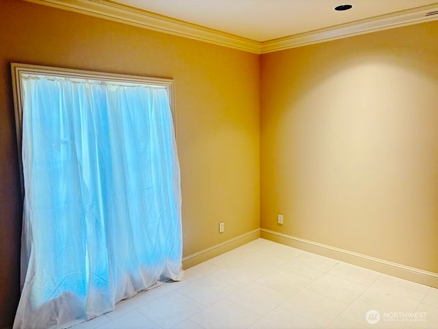 3307 NE 7th Street, Renton, WA 98056