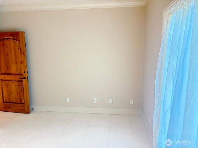 3307 NE 7th Street, Renton, WA 98056