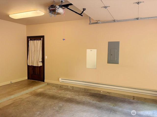 3307 NE 7th Street, Renton, WA 98056