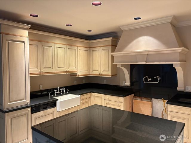 3307 NE 7th Street, Renton, WA 98056