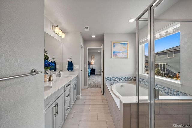 3807 Red Valley Lane, Castle Rock, CO 80104