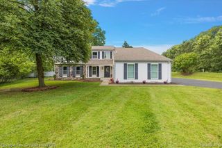 4069 Harbor Vista Drive, Orchard Lake, MI 48323