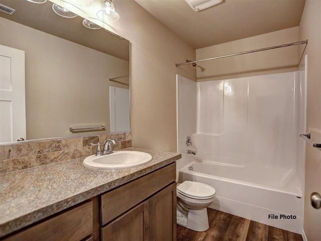 13413 E Olive Ln, Spokane Valley, WA 99216