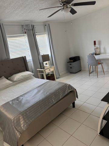 9272 SW 3rd Street 411, Boca Raton, FL 33428