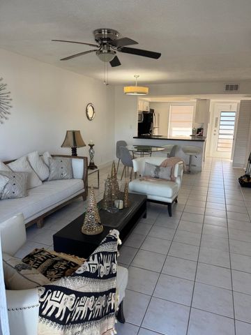 9272 SW 3rd Street 411, Boca Raton, FL 33428