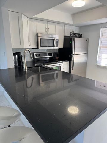 9272 SW 3rd Street 411, Boca Raton, FL 33428