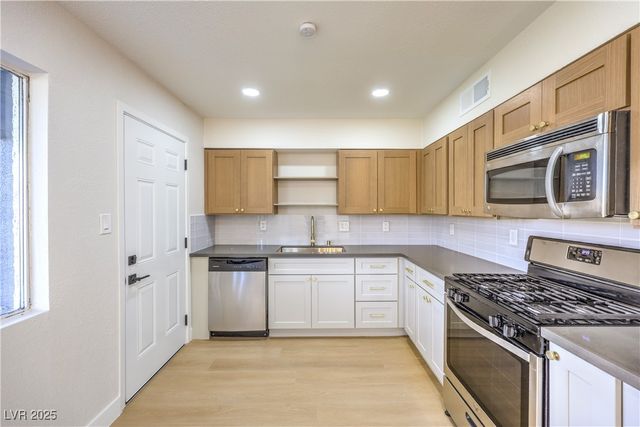 2709 Carroll Street, North Las Vegas, NV 89030