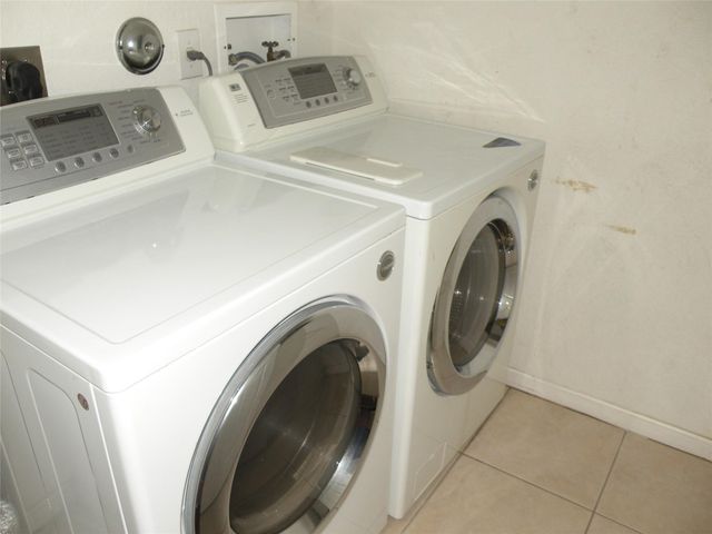 958 NW 127th Avenue, Coral Springs, FL 33071