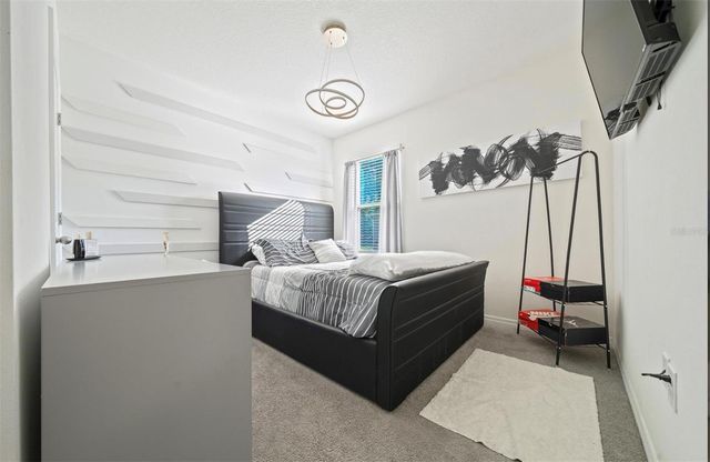160 HICKORY COURSE LOOP, Ocala, FL 34472