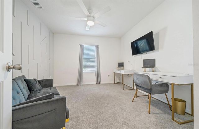 160 HICKORY COURSE LOOP, Ocala, FL 34472