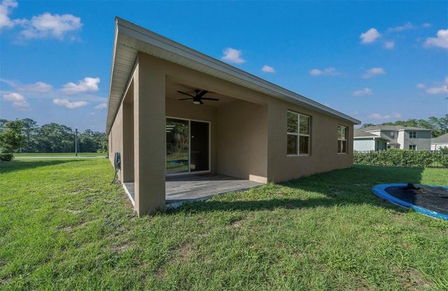 160 HICKORY COURSE LOOP, Ocala, FL 34472