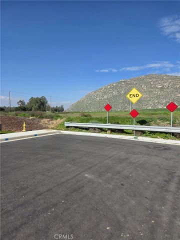 28295 Memory, Winchester, CA 92596