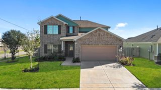 1203 Lancer Leap Drive, Alvin, TX 77511