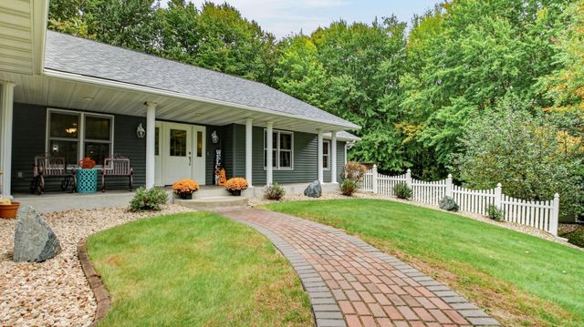 13045 76th Avenue, Chippewa Falls, WI 54729