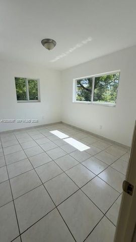 1460 SW 65th Avenue, West Miami, FL 33144