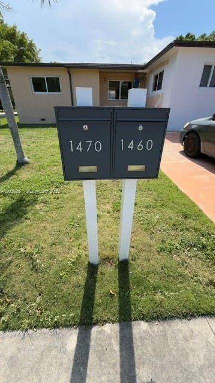 1460 SW 65th Avenue, West Miami, FL 33144