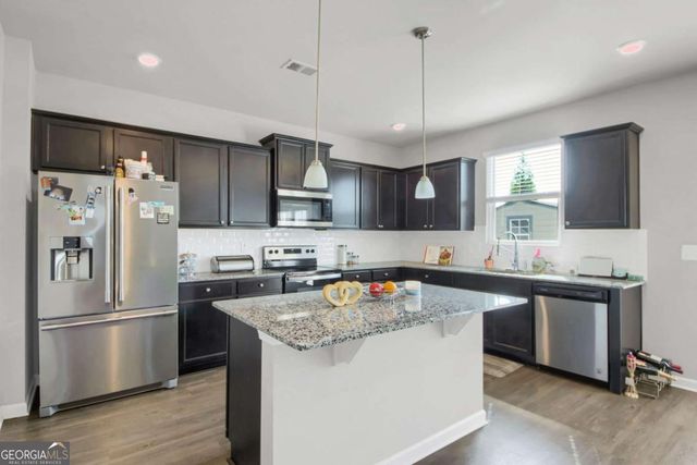 6806 Creekgate Way, Douglasville, GA 30134