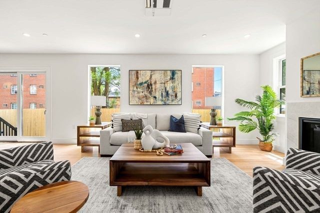 24 Wendell 4, Cambridge, MA 02138