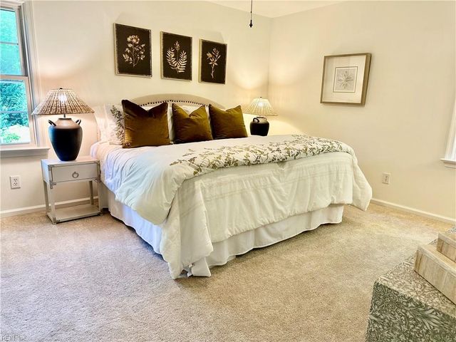 15 Willis CT, Poquoson, VA 23662