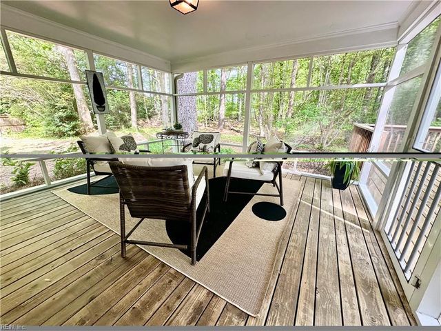 15 Willis CT, Poquoson, VA 23662