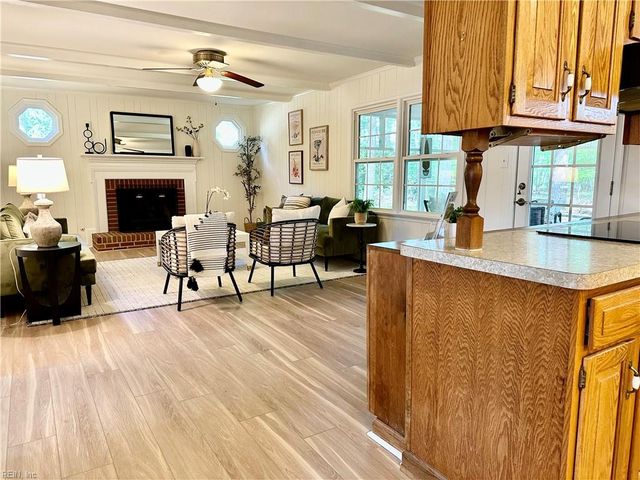 15 Willis CT, Poquoson, VA 23662