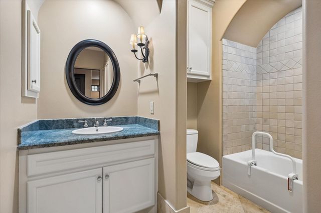 5120 Mt Vernon, Houston, TX 77006