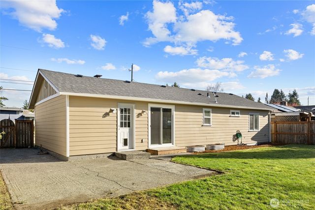 6826 N 11th Street, Tacoma, WA 98406