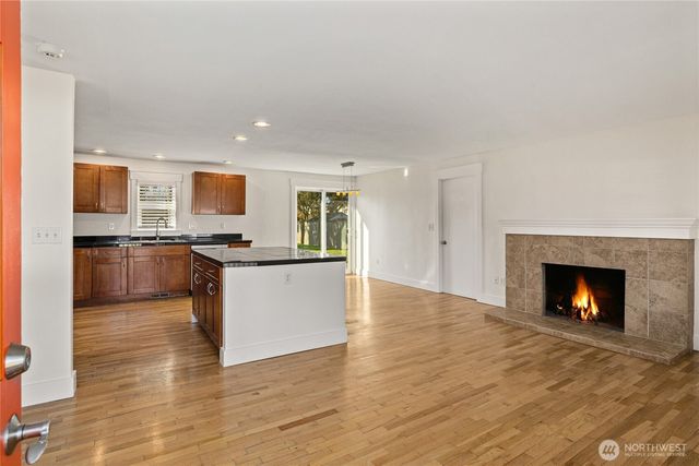 6826 N 11th Street, Tacoma, WA 98406