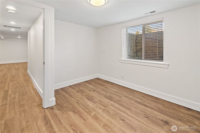 6826 N 11th Street, Tacoma, WA 98406