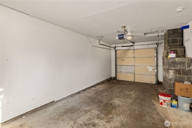 6826 N 11th Street, Tacoma, WA 98406