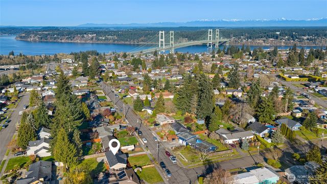 6826 N 11th Street, Tacoma, WA 98406