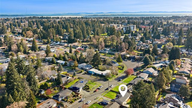 6826 N 11th Street, Tacoma, WA 98406