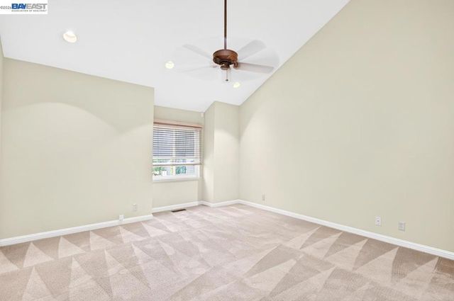 3861 Vine St, Pleasanton, CA 94566