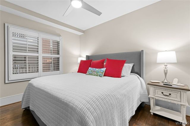 1018 Hackberry 302, Tuscaloosa, AL 35401