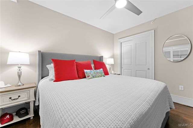 1018 Hackberry 302, Tuscaloosa, AL 35401