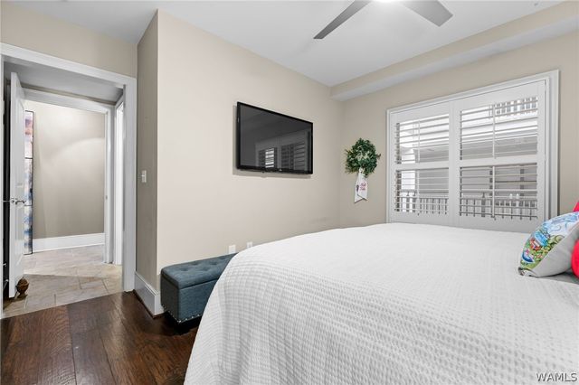 1018 Hackberry 302, Tuscaloosa, AL 35401