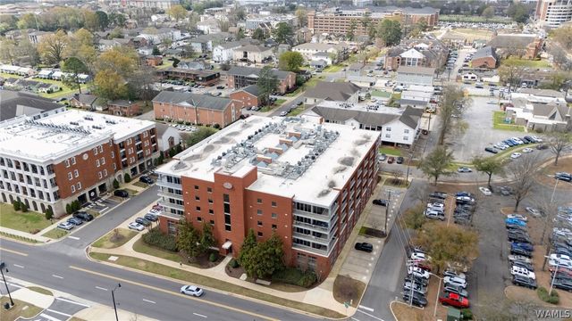 1018 Hackberry 302, Tuscaloosa, AL 35401