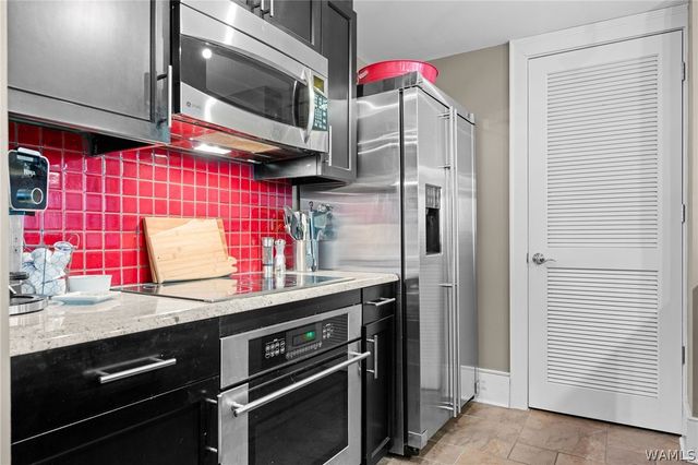 1018 Hackberry 302, Tuscaloosa, AL 35401