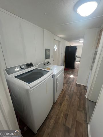 625 Allen Street 14, Swainsboro, GA 30401