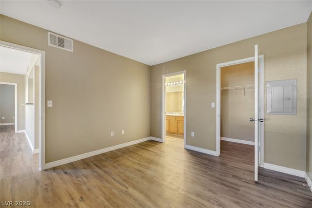 7255 SUNSET Road 2035, Las Vegas, NV 89113