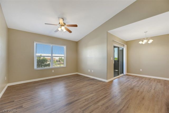 7255 SUNSET Road 2035, Las Vegas, NV 89113