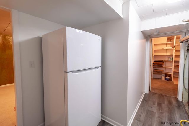 1518 HOT SPRINGS AVE, Cheyenne, WY 82001